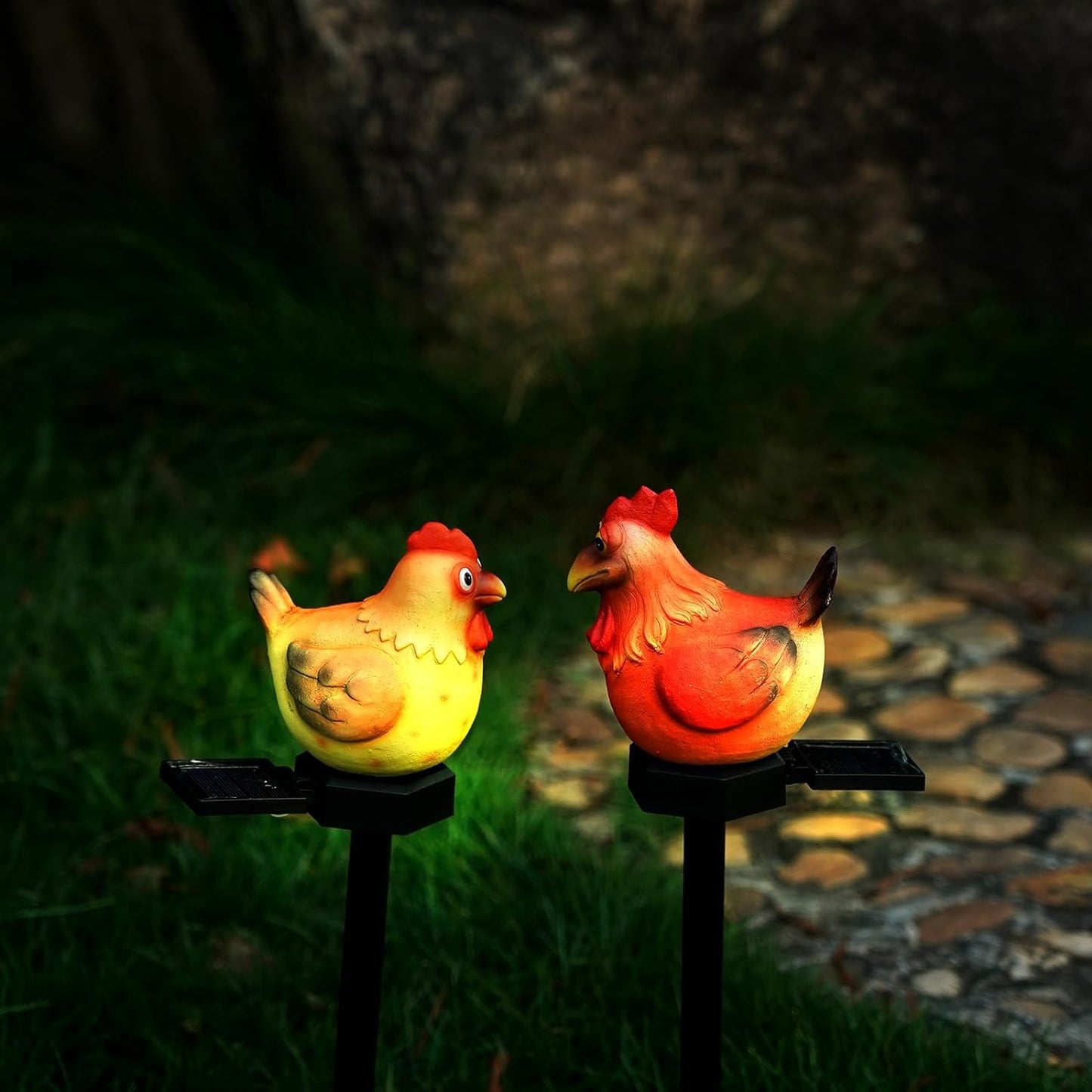 Joint Honglin Garden Solar Lights Cute Chicken Couple Pathway Stake Light Resin Rooster and Hen Decor, Outdoor Decorative Lights Waterproof for Walkway, Yard, Lawn, Patio or Courtyard