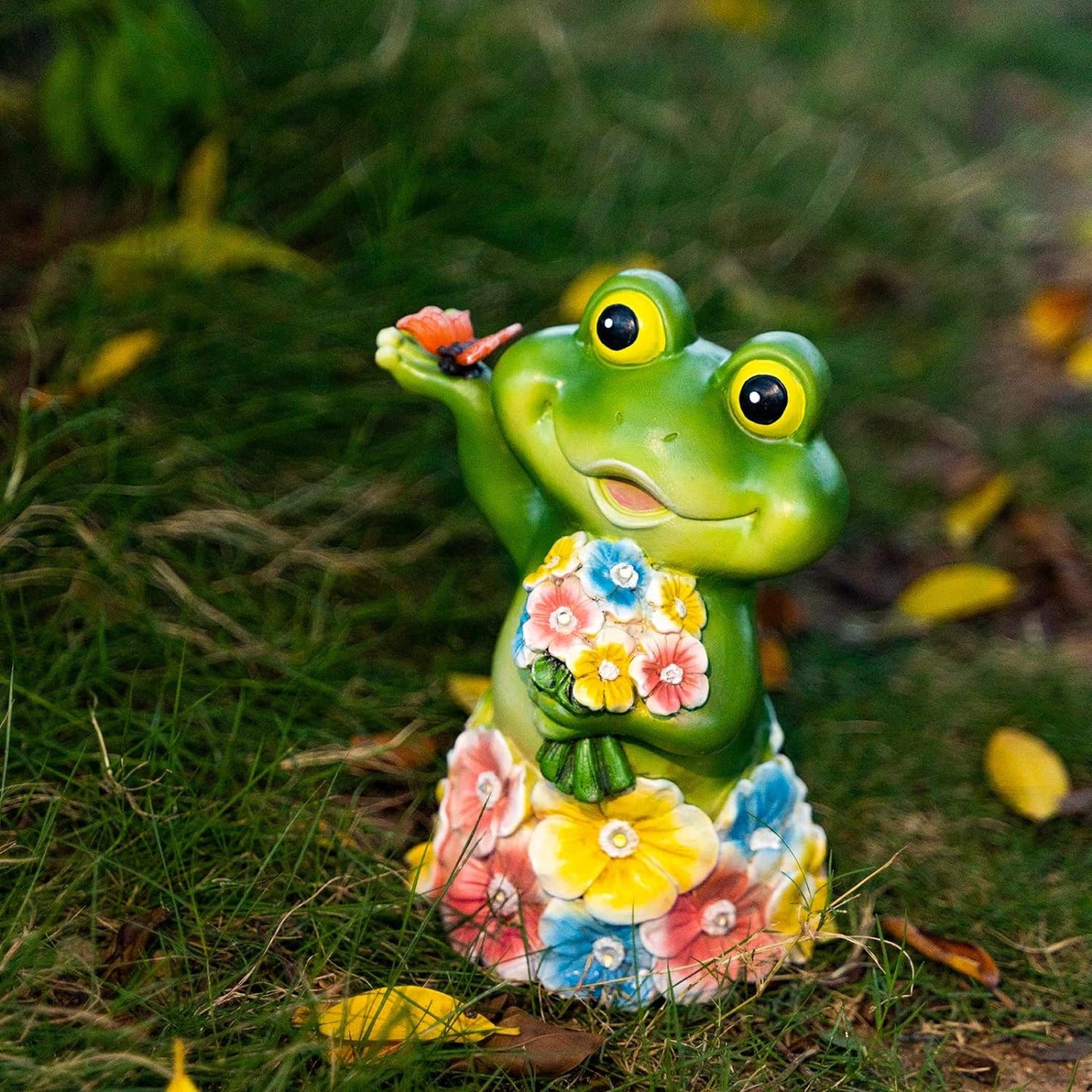 Joint Honglin Garden Animal Statues with Flowers Cute Funny Frog Outdoor Solar Light Statues and Sculptures for Yard