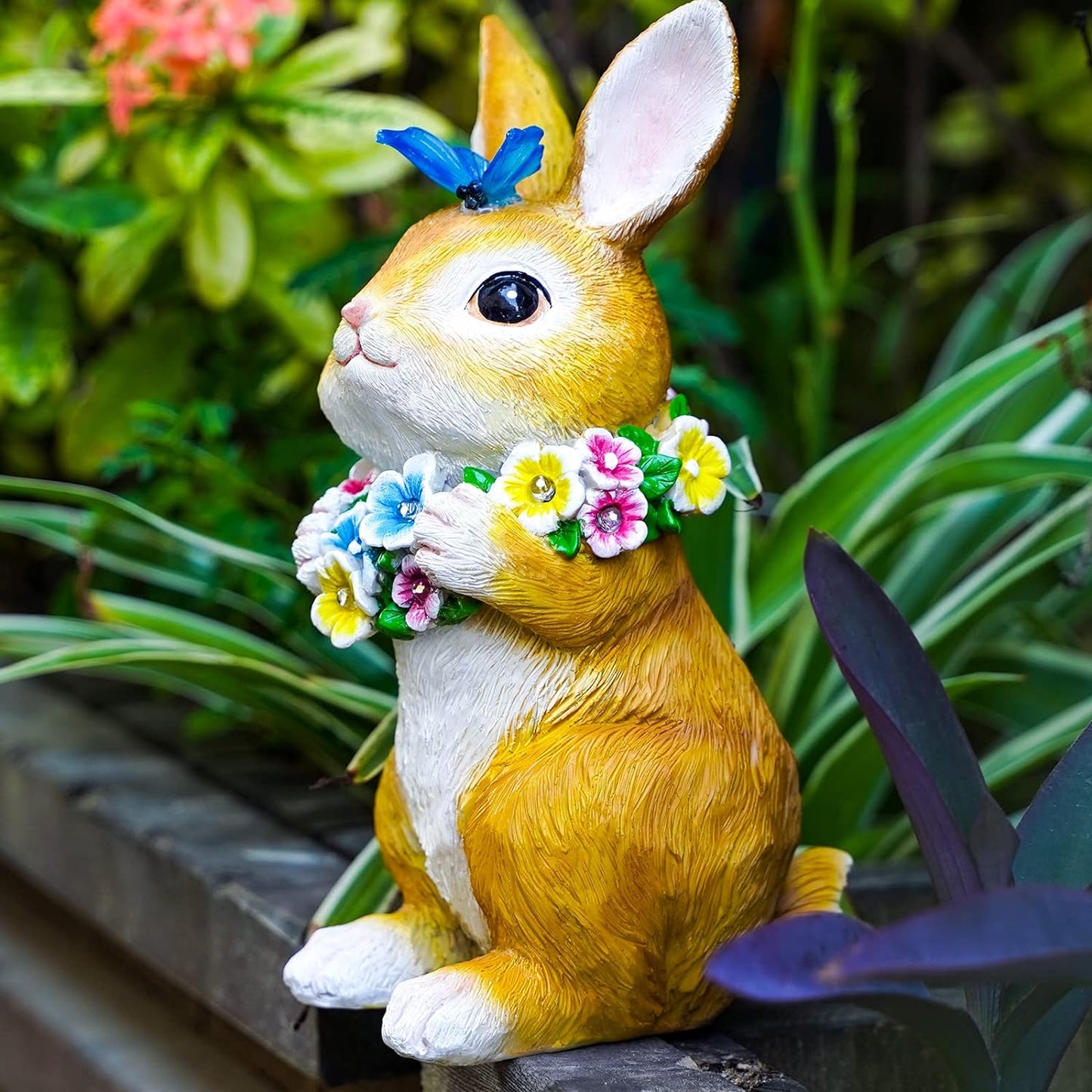 Joint Honglin Garden Animal Statues with Flowers Cute Bunny Outdoor Solar Light for Garden Decor